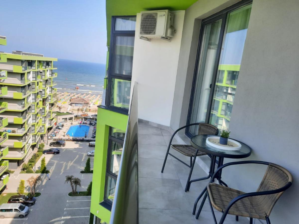 Apartament Rebeca Lux By Alezzi Beach Resort Năvodari Exteriér fotografie