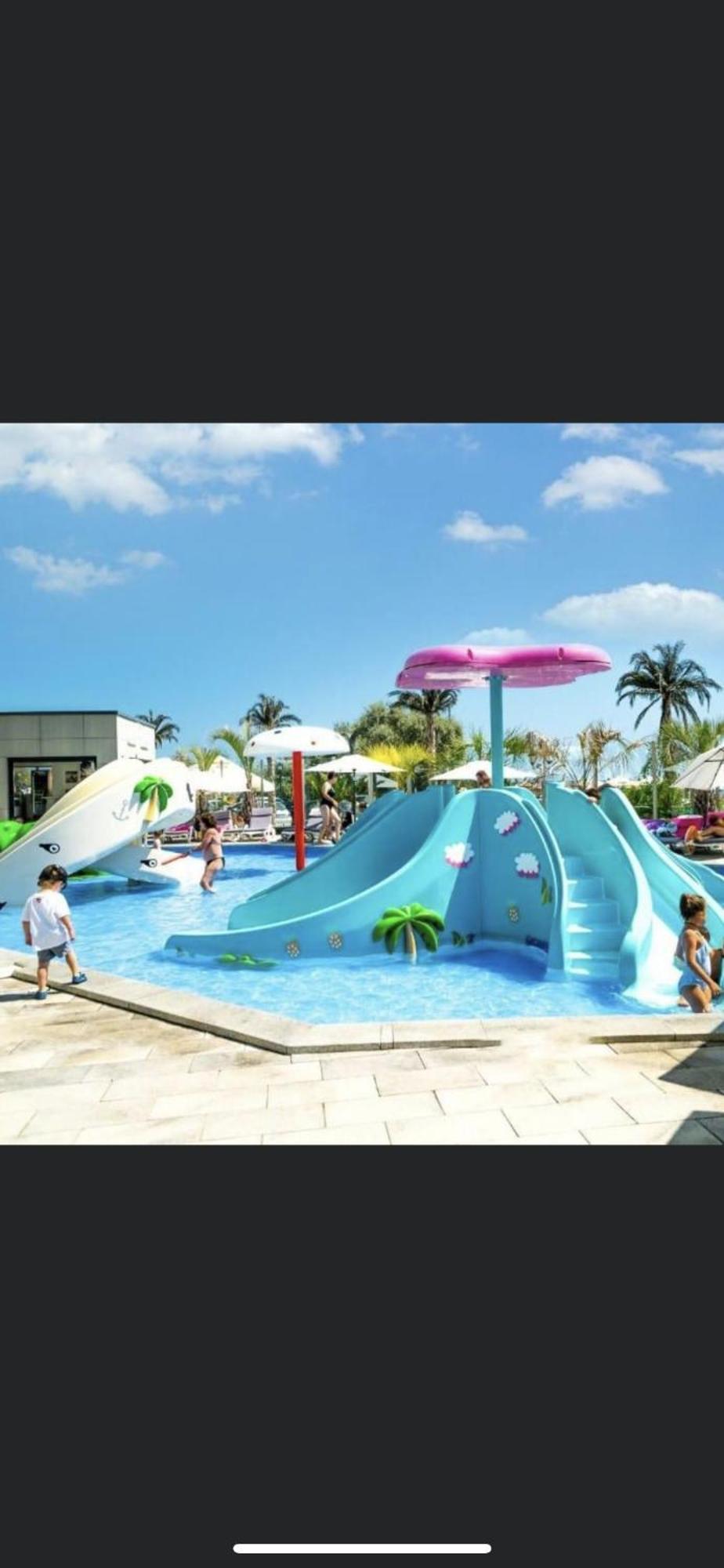 Apartament Rebeca Lux By Alezzi Beach Resort Năvodari Exteriér fotografie
